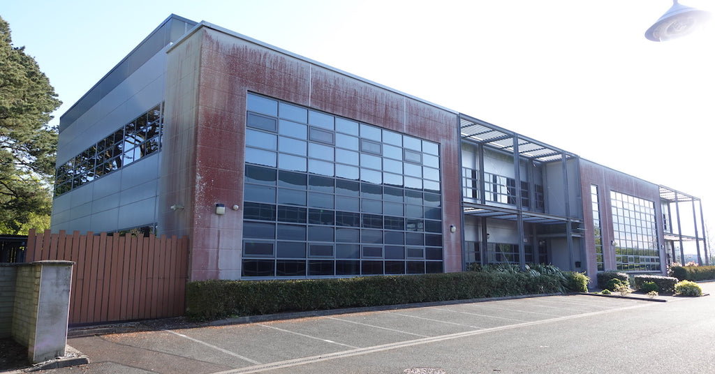 Biological colonisation that soft washing controls