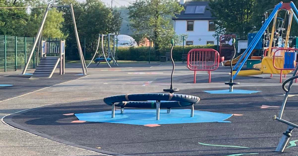 How to soft wash wet pour safety surfaces & keep children safe