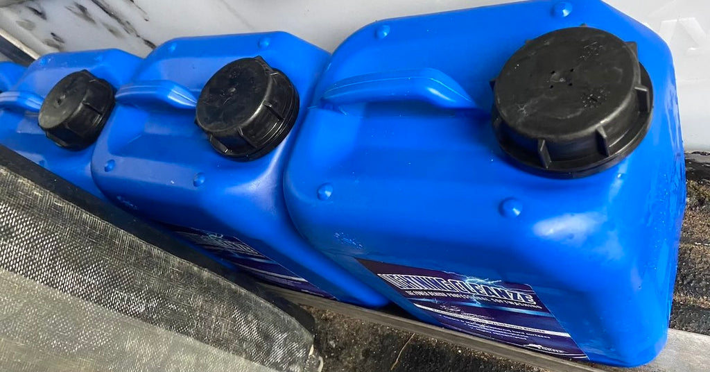 Lightning Cleanze sodium hypochlorite, sh, hypo, softwash biocide