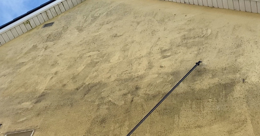 Should you paint through-colour (aka pre-coloured) render