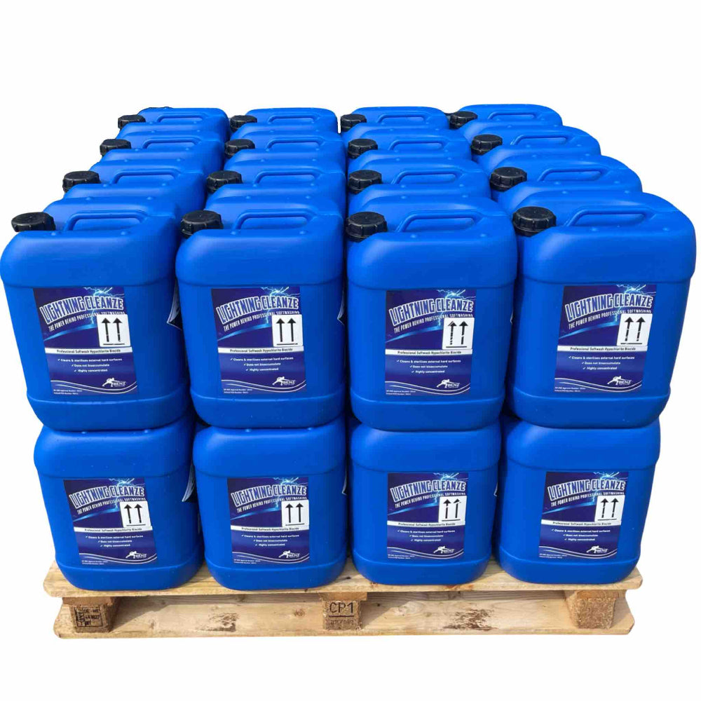LIGHTNING CLEANZE – 10-11% SH softwash biocide: Rapidly removes the biofilm from roofs, render, walls, patios & paths.