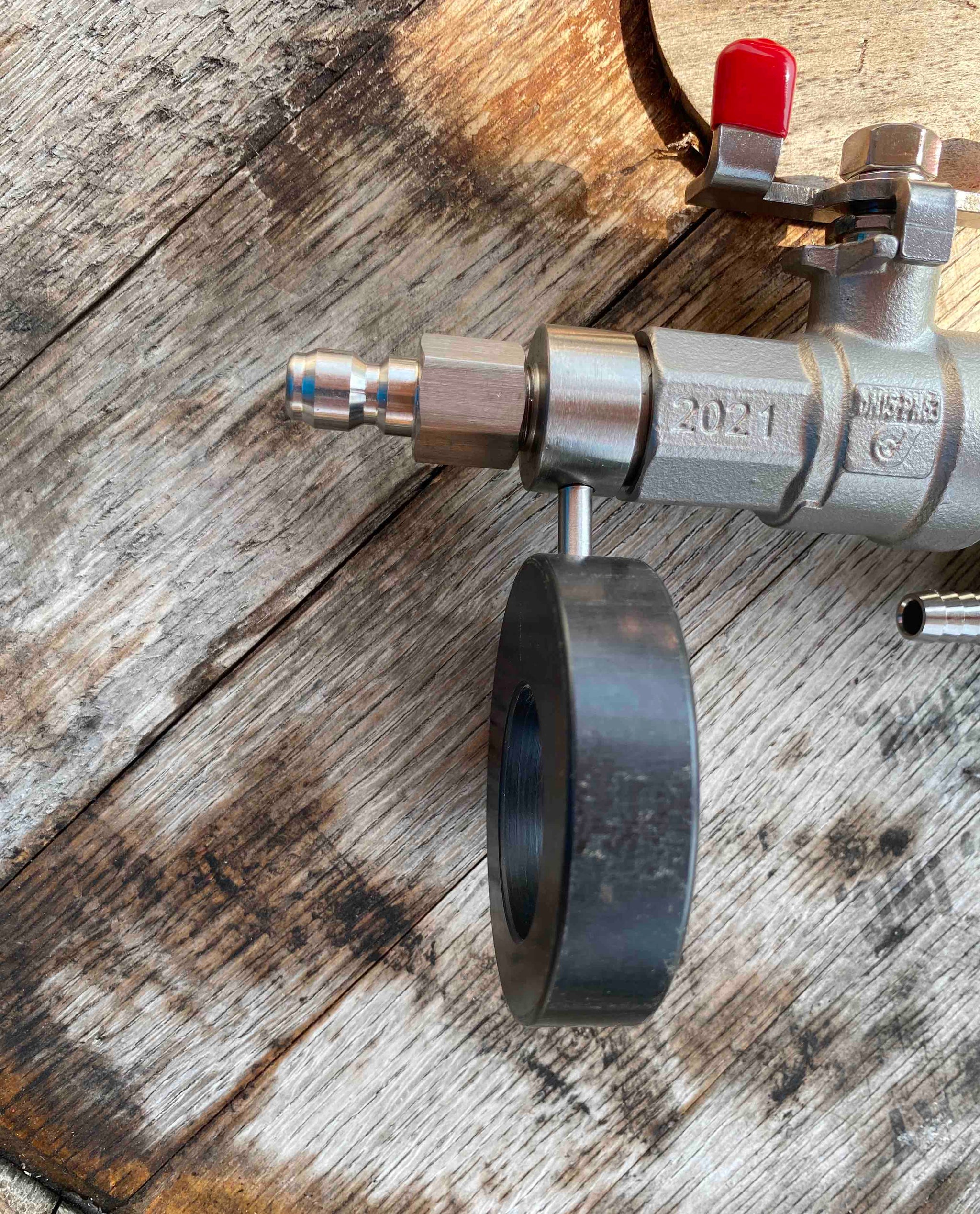 BENZ SLIDING WFP VALVE Pole valve for applying softwash chemicals to